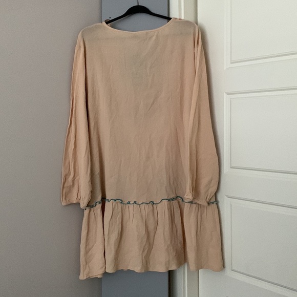 Spring/Summer Embroidered Top - Picture 3 of 4